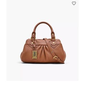 BRAND NEW MARC JACOBS (BABY GROOVEE BAG) IN ARGAN OIL classic Q collection